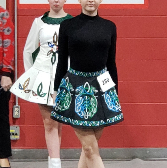 Irish dance skirt for completion and practice for girl 6-7y and 11-12 - Picture 9 of 13